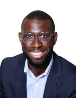 Moustapha Diouf Conseiller municipal délégué à la réussite éducative Élu de proximité du quartier Horloge