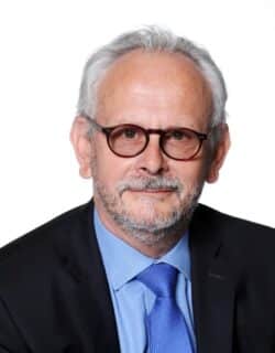 Régis Litzellmann Adjoint au maire délégué à la préservation et au développement du patrimoine Vice-président délégué à la prévention, la collecte et la valorisation des déchets et à l'économie circulaire à la Communauté d'agglomération de NovaDémo-Pontoise